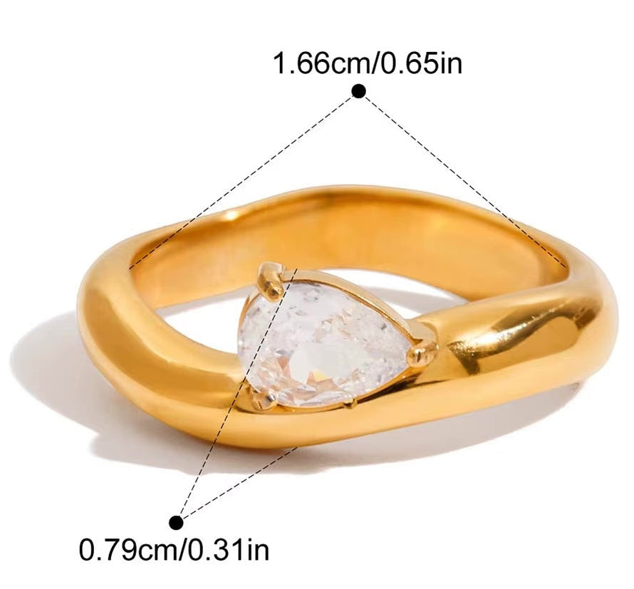 Costella Ring