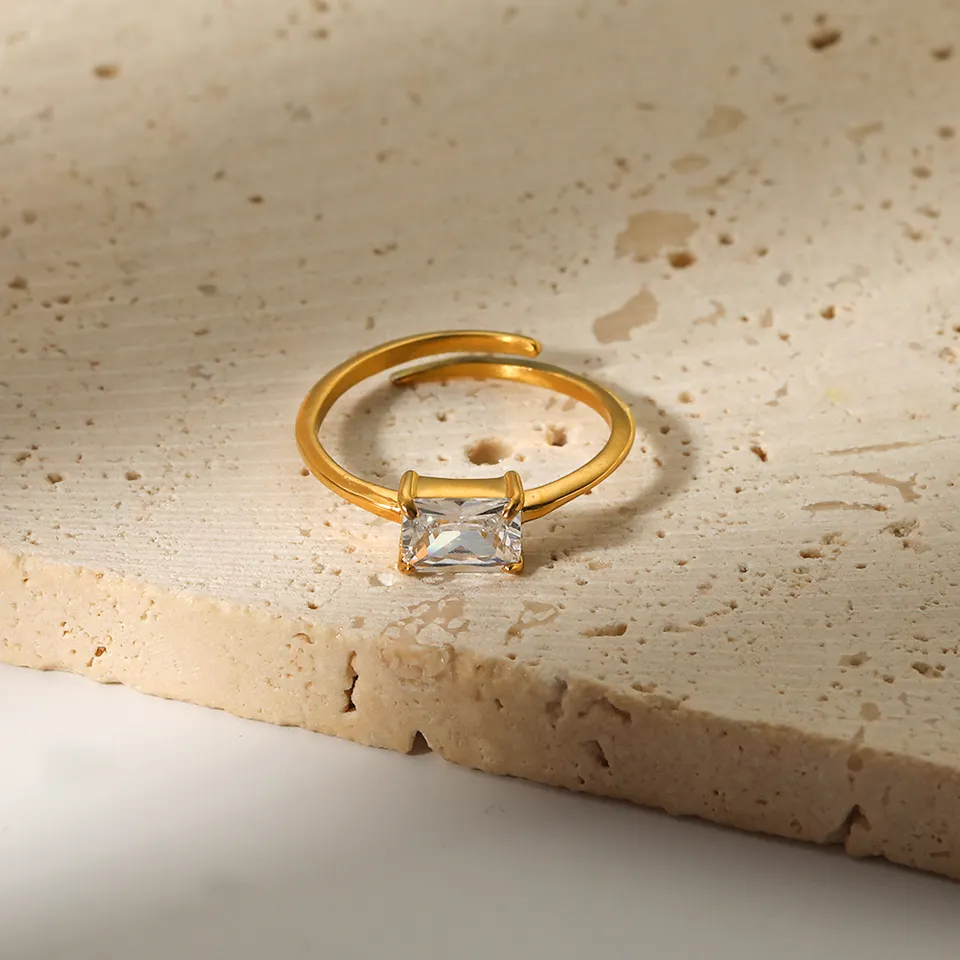 Caino ring