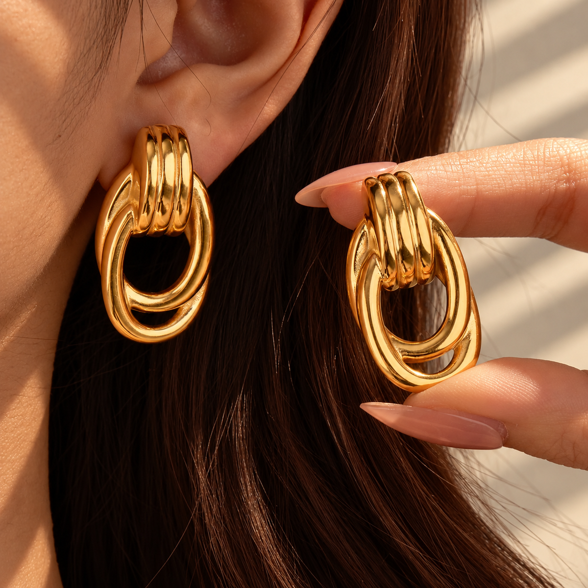Bond Earrings