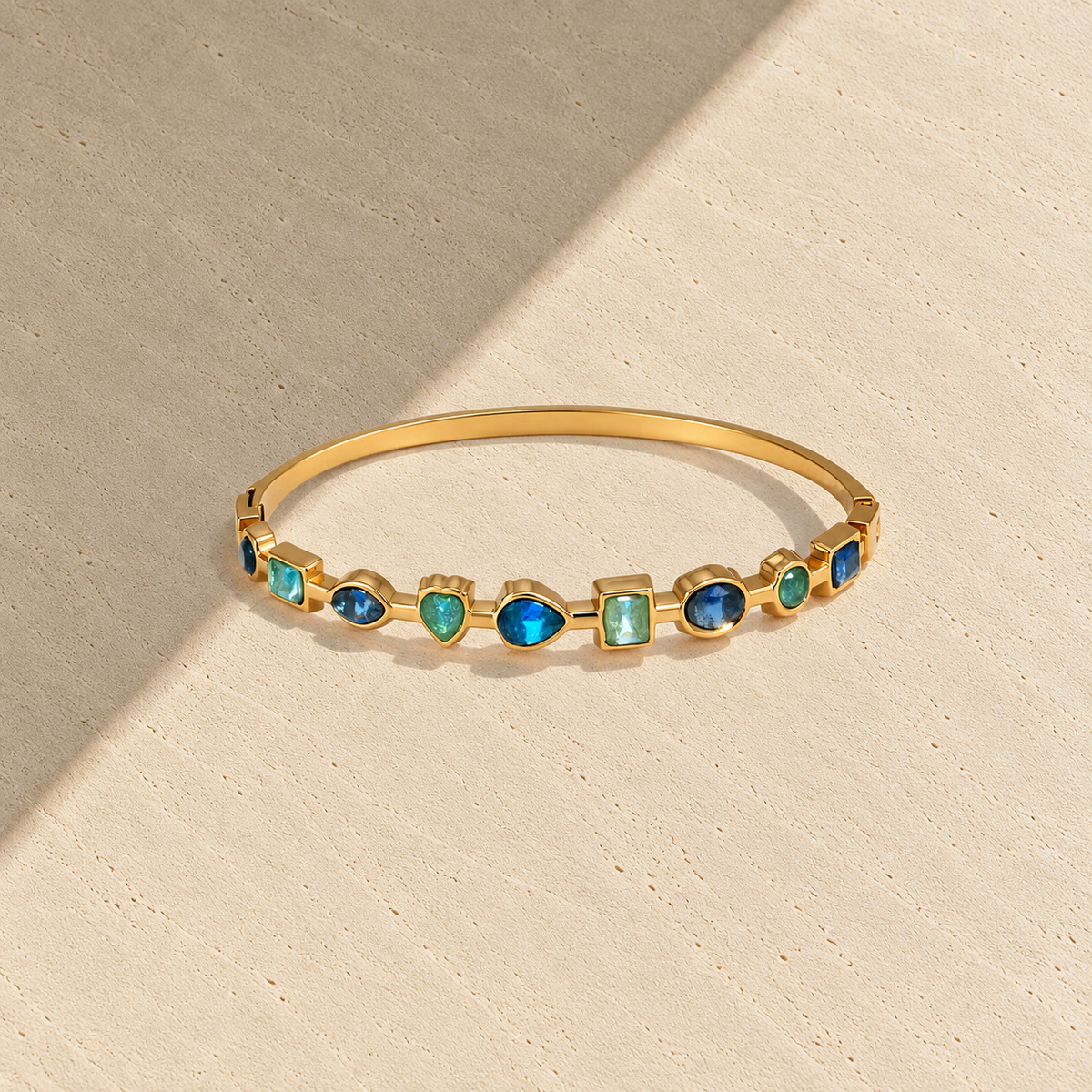 Daylo Bangle