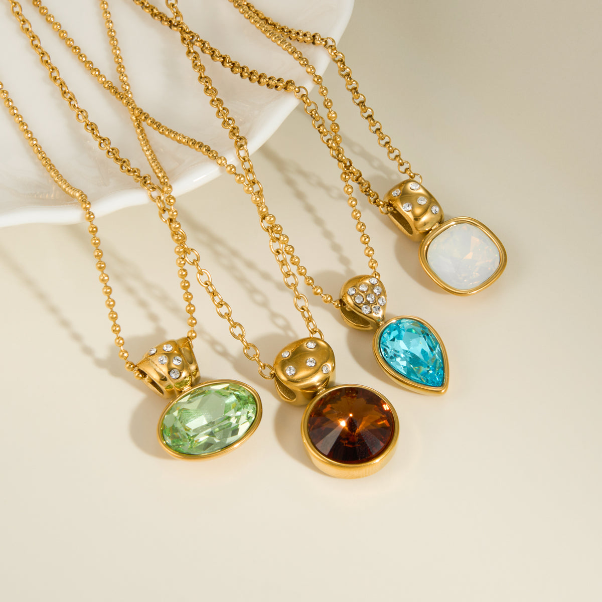 Virelle Necklace