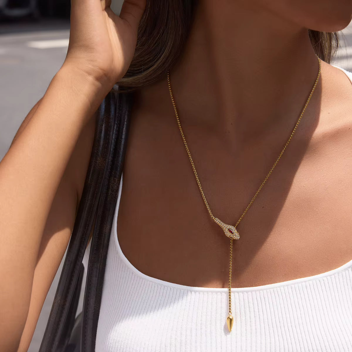 Vespera Necklace