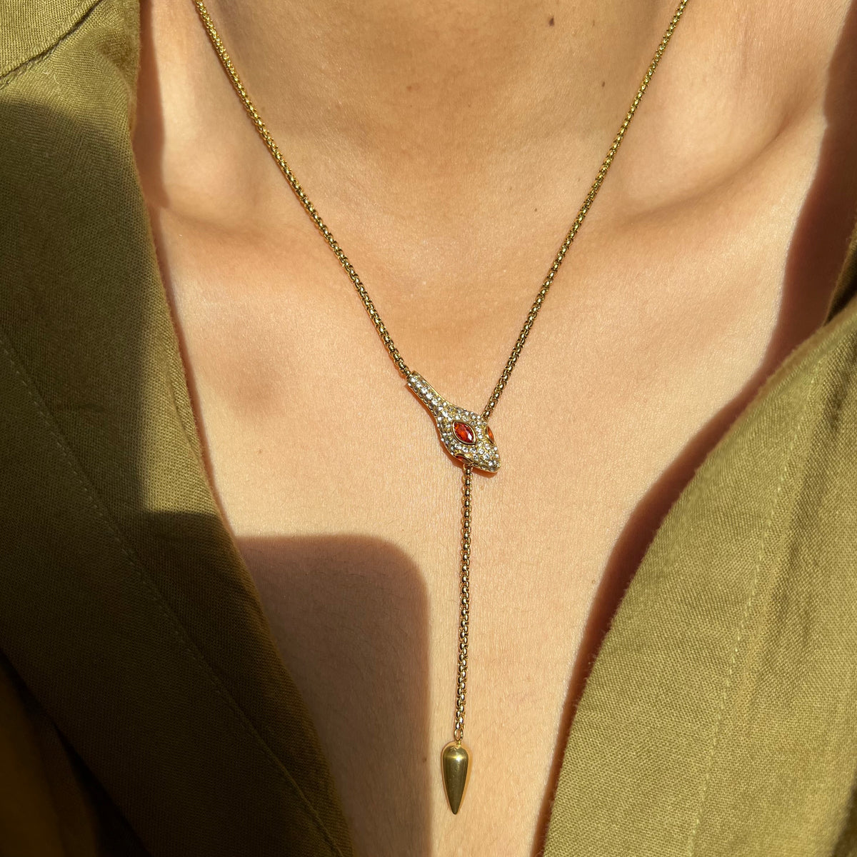 Vespera Necklace