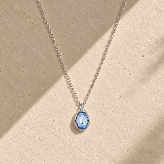 Isola Necklace