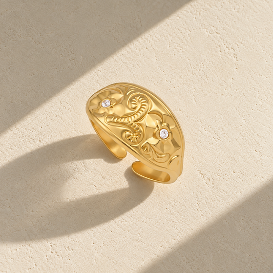 Floravessa Ring