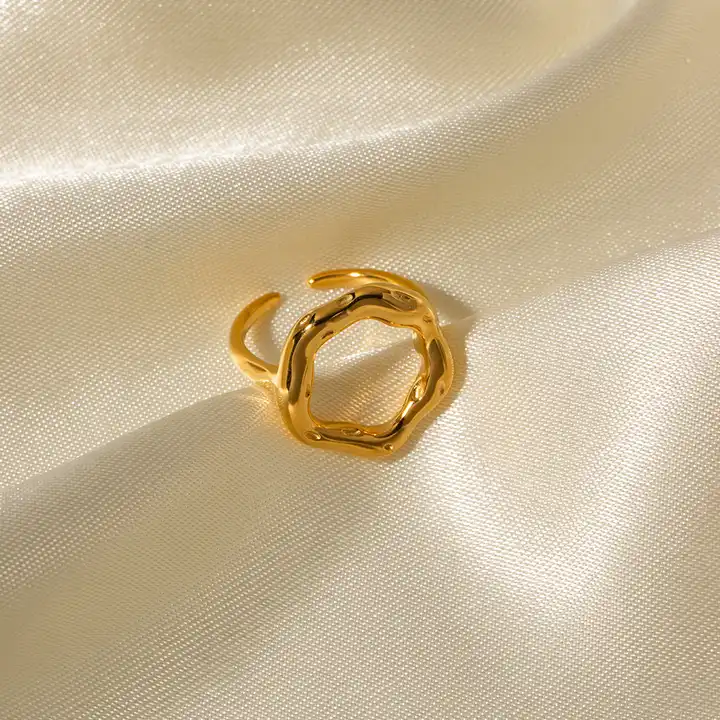 Nocera ring