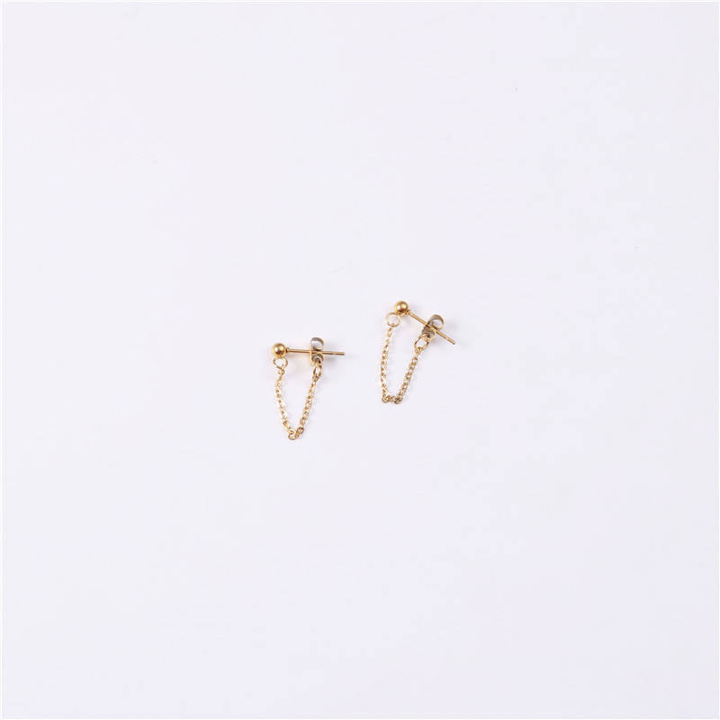 Mondella studs